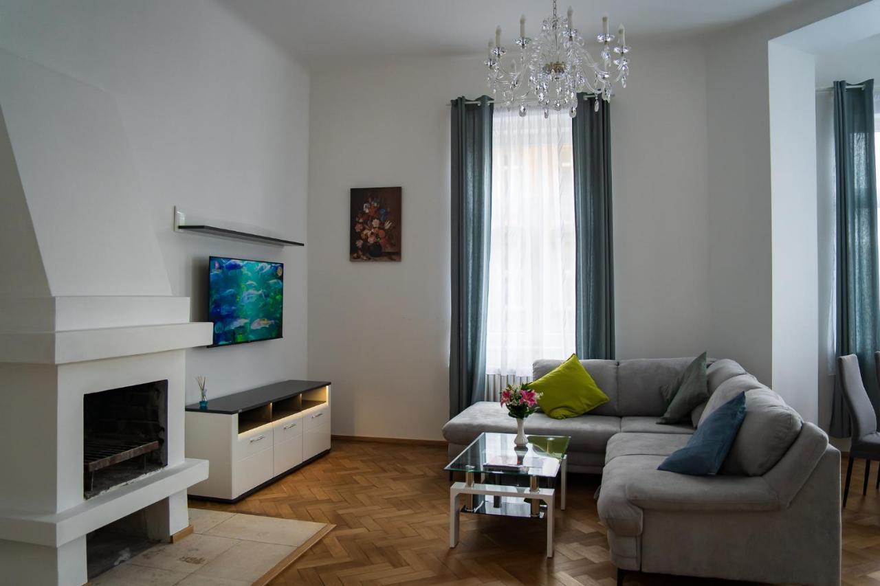 Top Class Apartments In Carlsbad Bulharska Street Карлови Вари Екстериор снимка