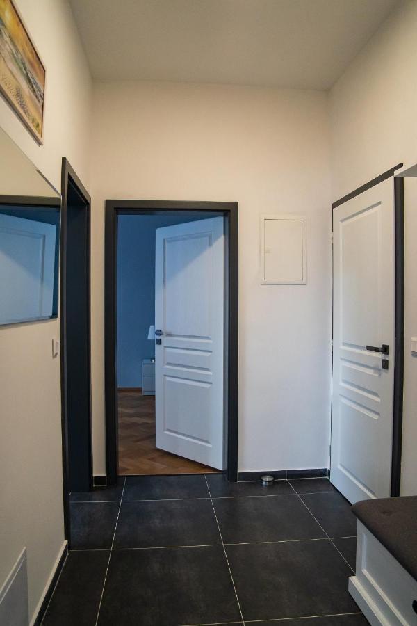 Top Class Apartments In Carlsbad Bulharska Street Карлови Вари Екстериор снимка