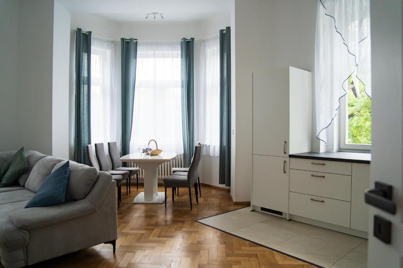 Top Class Apartments In Carlsbad Bulharska Street Карлови Вари Екстериор снимка